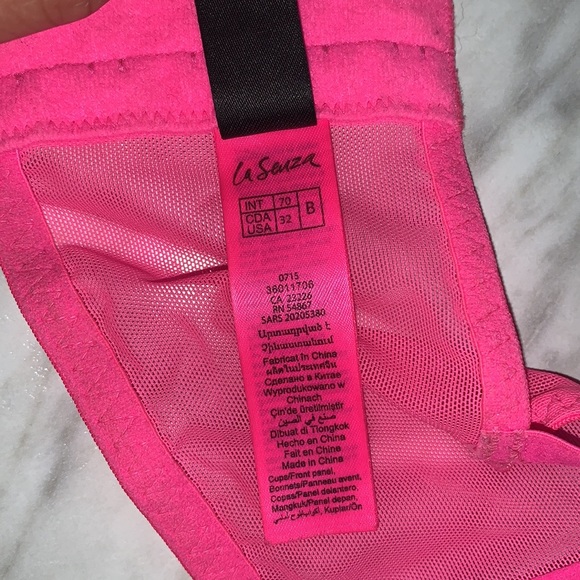 La Senza- bright pink lace bra - Picture 4 of 4